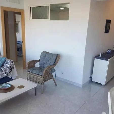 Lejlighed 021 - Wonderful Beachfront With Stunning Sea Views *