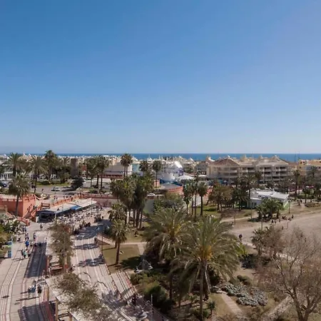 021 - Wonderful Beachfront With Stunning Sea Views Benalmádena